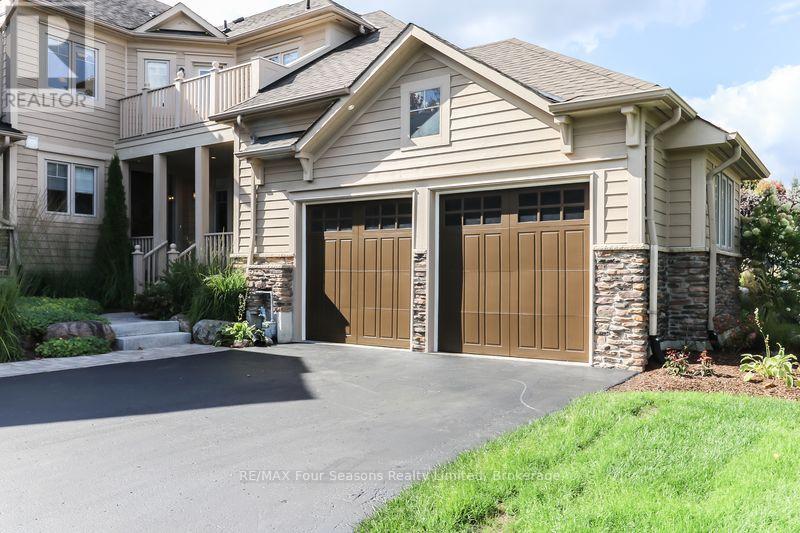 3 - 132 East Ridge Drive, Blue Mountains, Ontario  N0H 2P0 - Photo 1 - X12456889