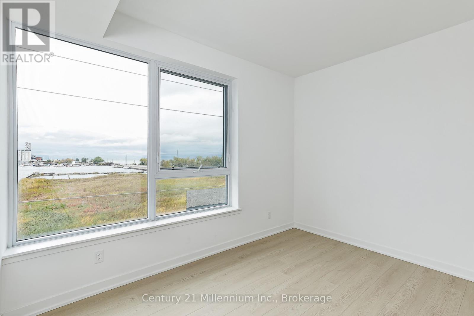 223 - 31 Huron Street, Collingwood, Ontario  L9Y 5T7 - Photo 8 - S12456942